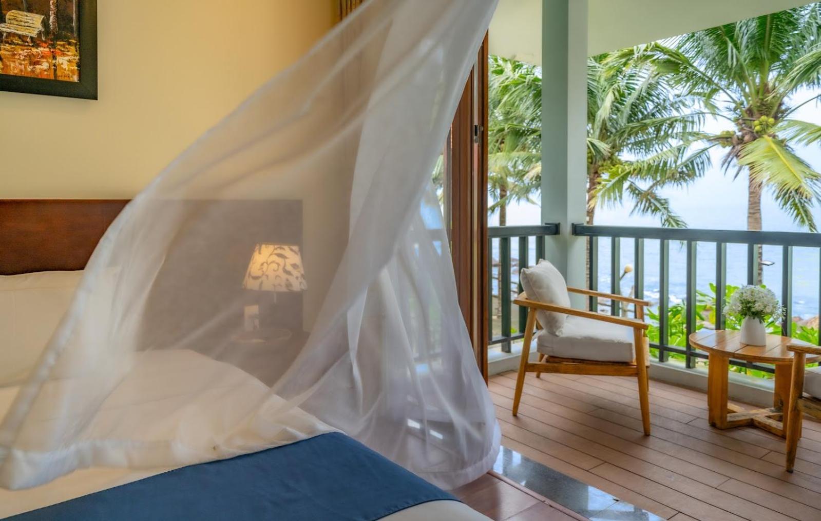 Bounce Beach Resort And Spa Da Nang Exterior foto
